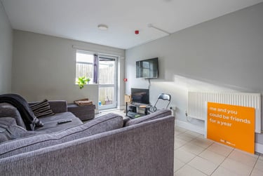 7 bed house, Merthyr Street, Cathays, Cardiff, CF244JL - Image 3